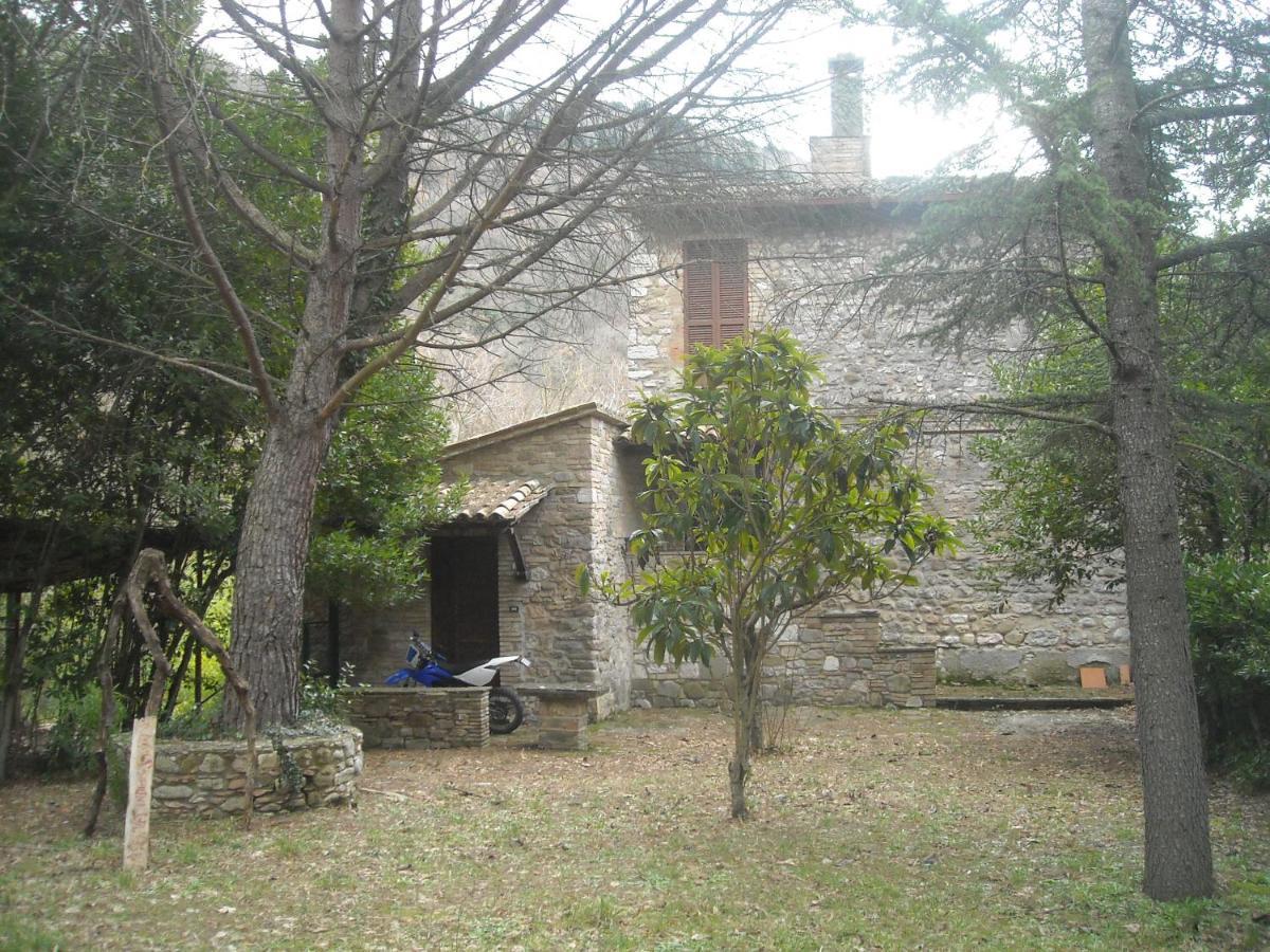 Camere Le Cascatelle Ассизи Экстерьер фото
